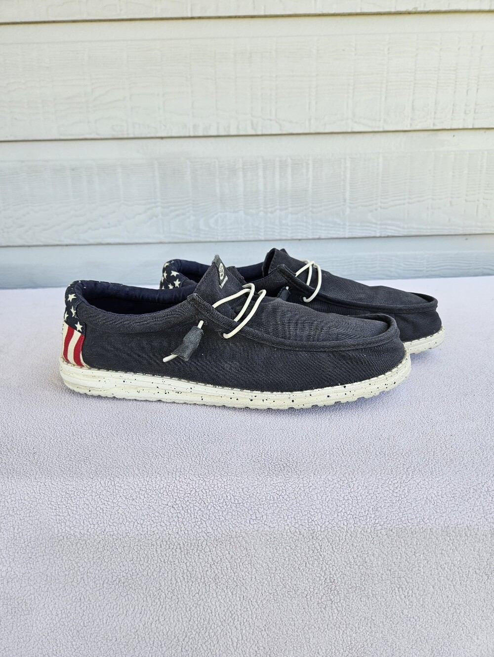 Hey Dude Wally Americana Slip-On Loafer Men SZ 11 Navy Blue Patriotic Flat